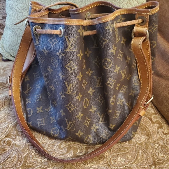 🥀SOLD💐Petite Noe - Picture 1 of 9